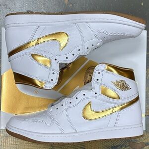Air Jordan 1 High Metallic Gold Retro FD2596-107 Women’s White